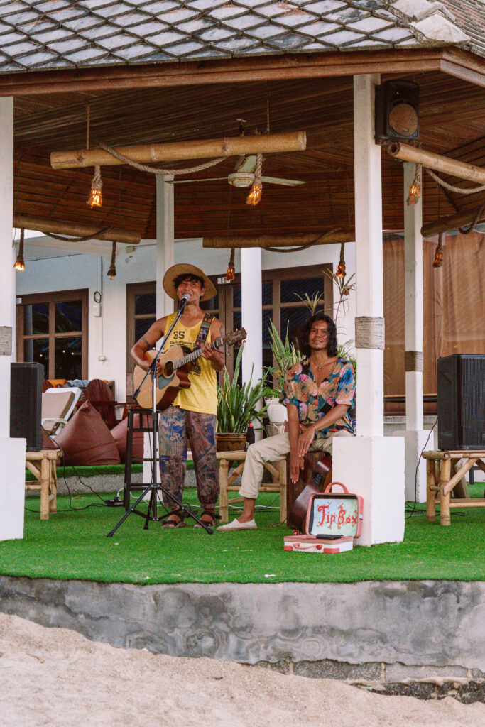 Sunset Live Reggae