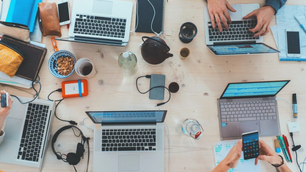 Social Coworking: Be Productive and Make New Friends