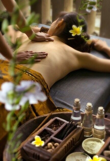 Traditional Massage Workshop.