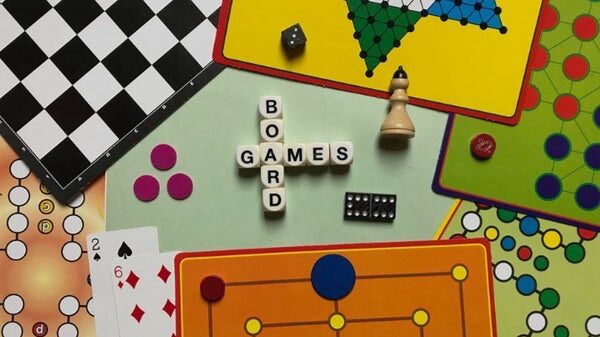 Board Games Night: Social & Gaming