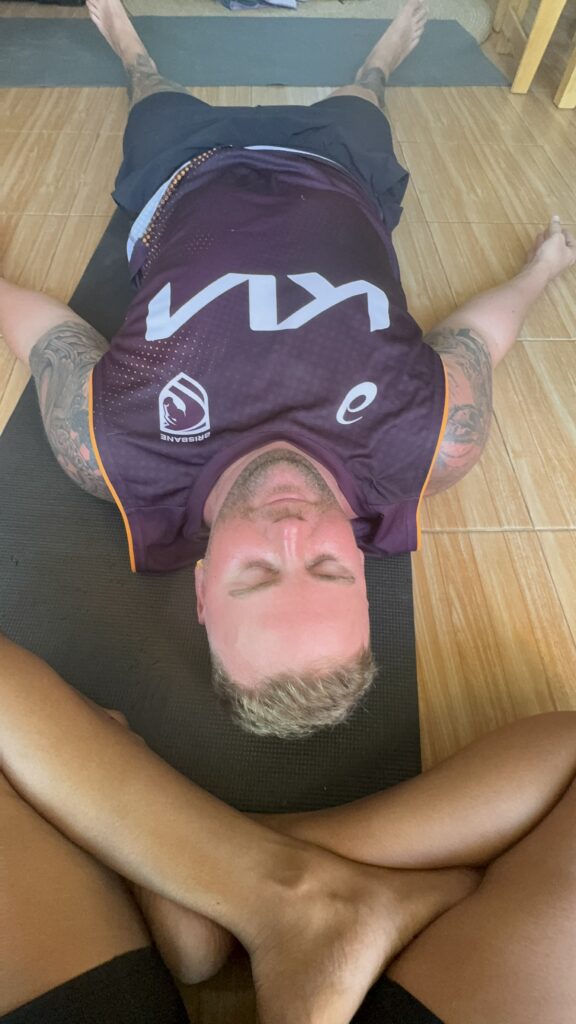 Gentle Restorative Yin with Massage & Reiki