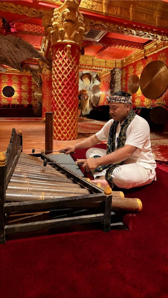 Balinese Bamboo Music Workshop