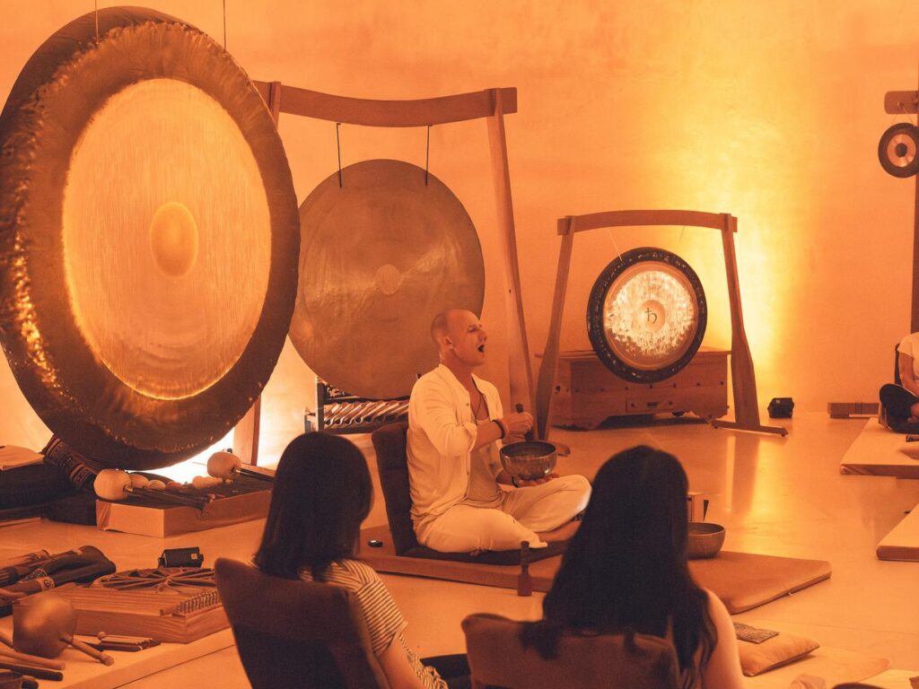 Full Moon Om Chanting
