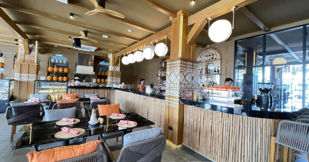 79 Beach Club