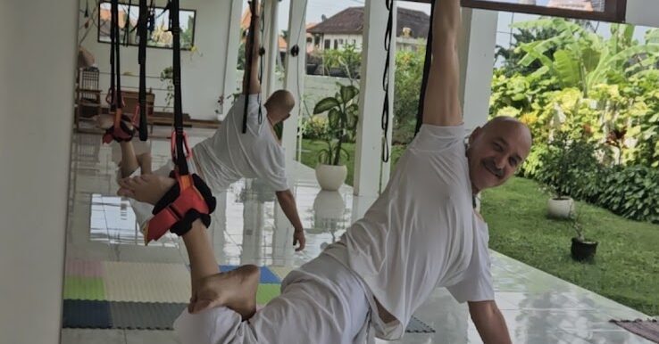 Gravity Stretching Ubud