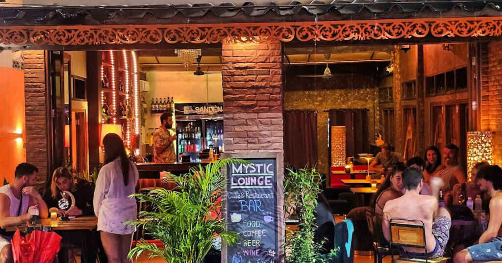 Mystic Lounge