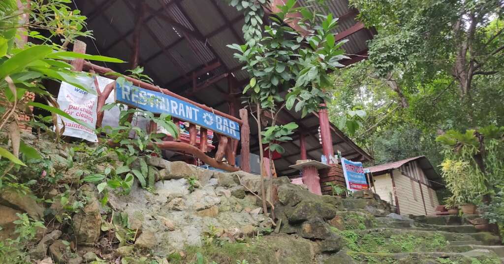 Paradise Waterfall House