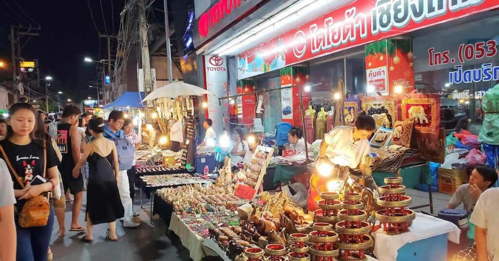 Tha Phae Walking Street