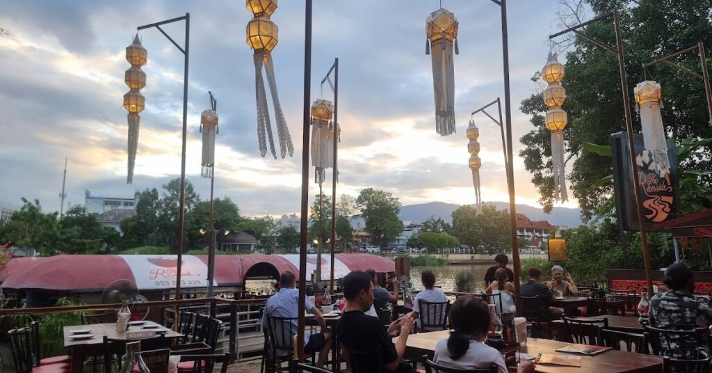 The Riverside Bar & Restaurant