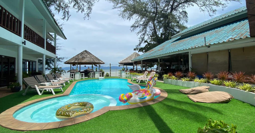 Tiki Beach Resort