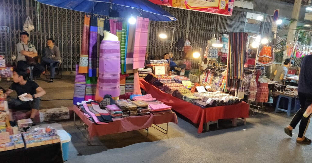 Wua Lai Walking Street